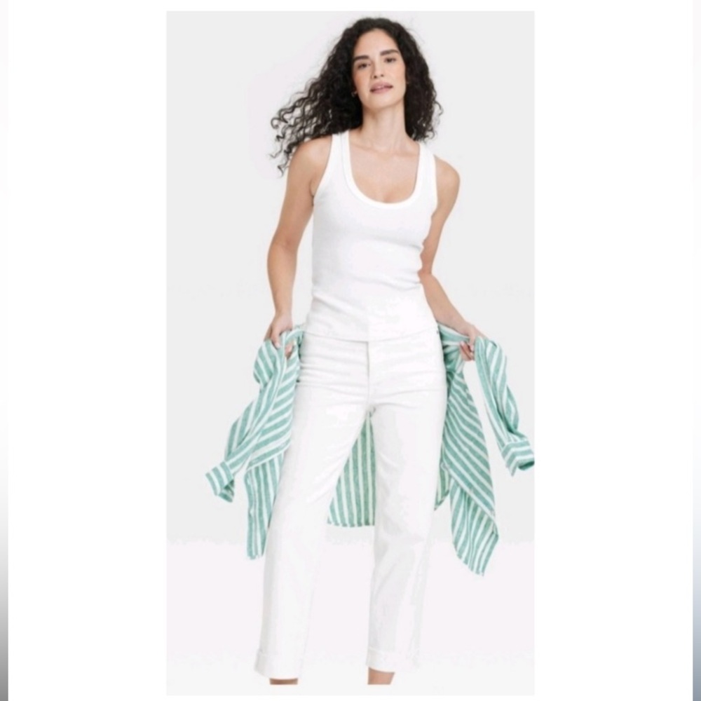 Women's Universal Thread by Target White Ribbed Tank- Medium 8-10